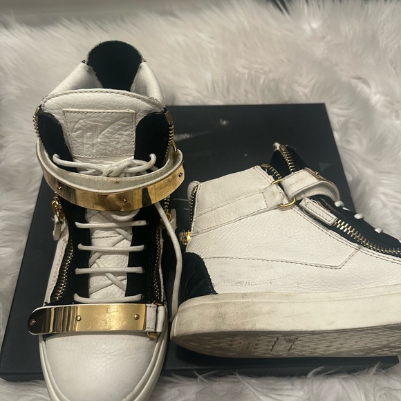 Giuseppe Zanotti Leather sneaker high top gold white and black size 38. Used - Picture 4 of 7